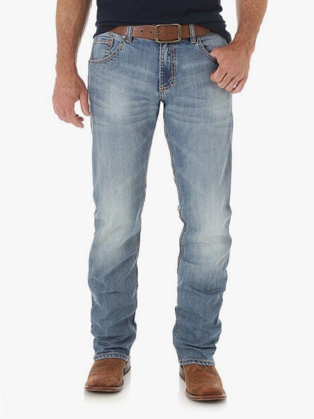 Men’s Wangler Retro Slim Straight Jeans, 31x32, NWOT!, Blue, Medium Wash